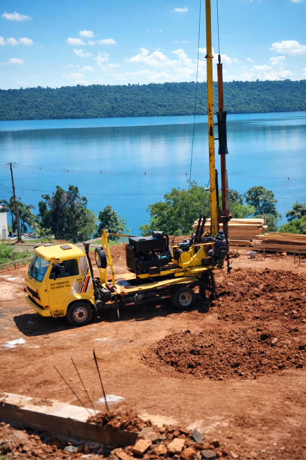 Equipamento de fundação em obra da Tatu Fundações
